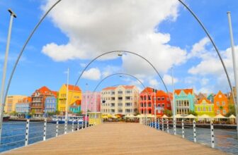 Pontjesbrug – Queen Emma Bridge