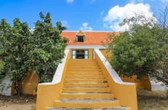 Landhuis Savonet: A Timeless Treasure in Curaçao