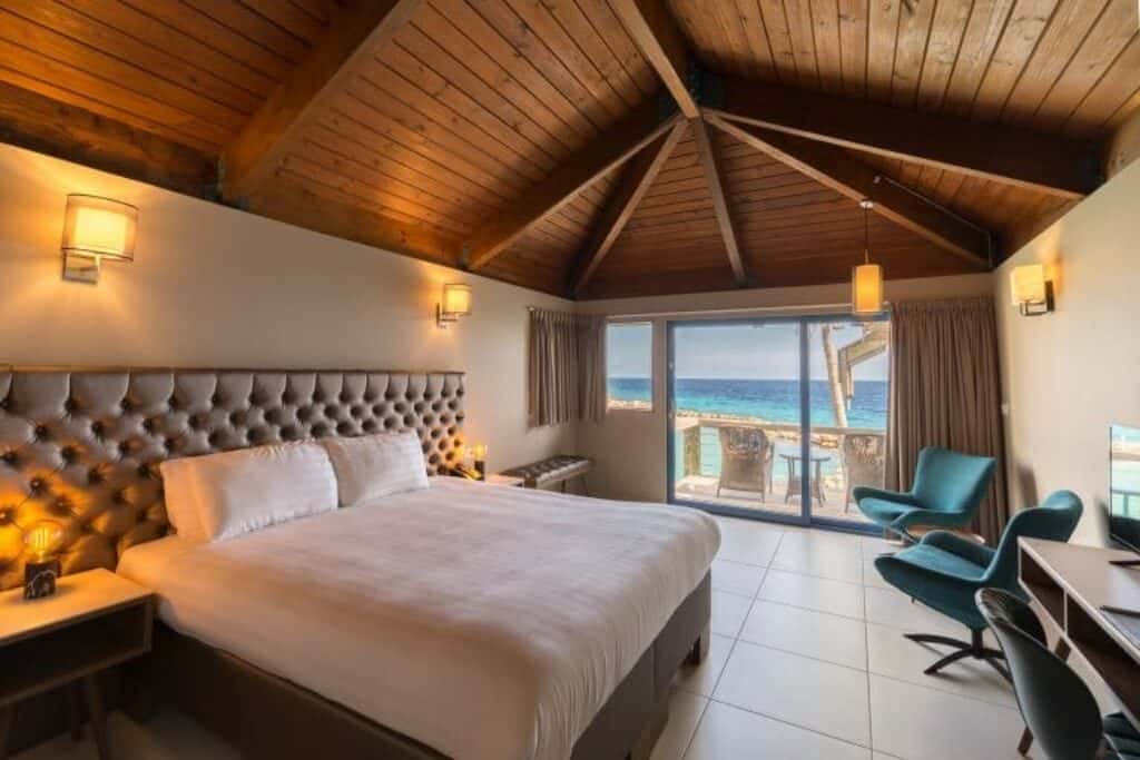La Belle Alliance Oceanfront Rooms: Perfect for Your Curaçao Getaway
