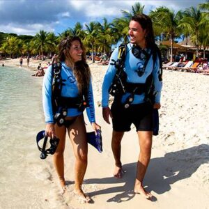 Ontdek de wonderen onder water met een 1 Tank begeleide duik bij Blue Bay House Reef