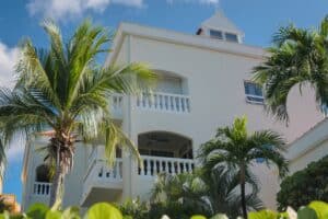 Experience Luxury at La Belle Alliance Apartment: Your Perfect Stay in Curaçao