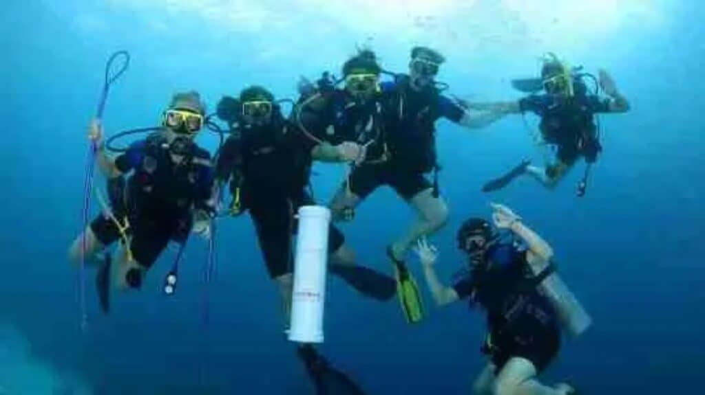 Experience the Lionfish Scuba Dive Adventure in Curaçao