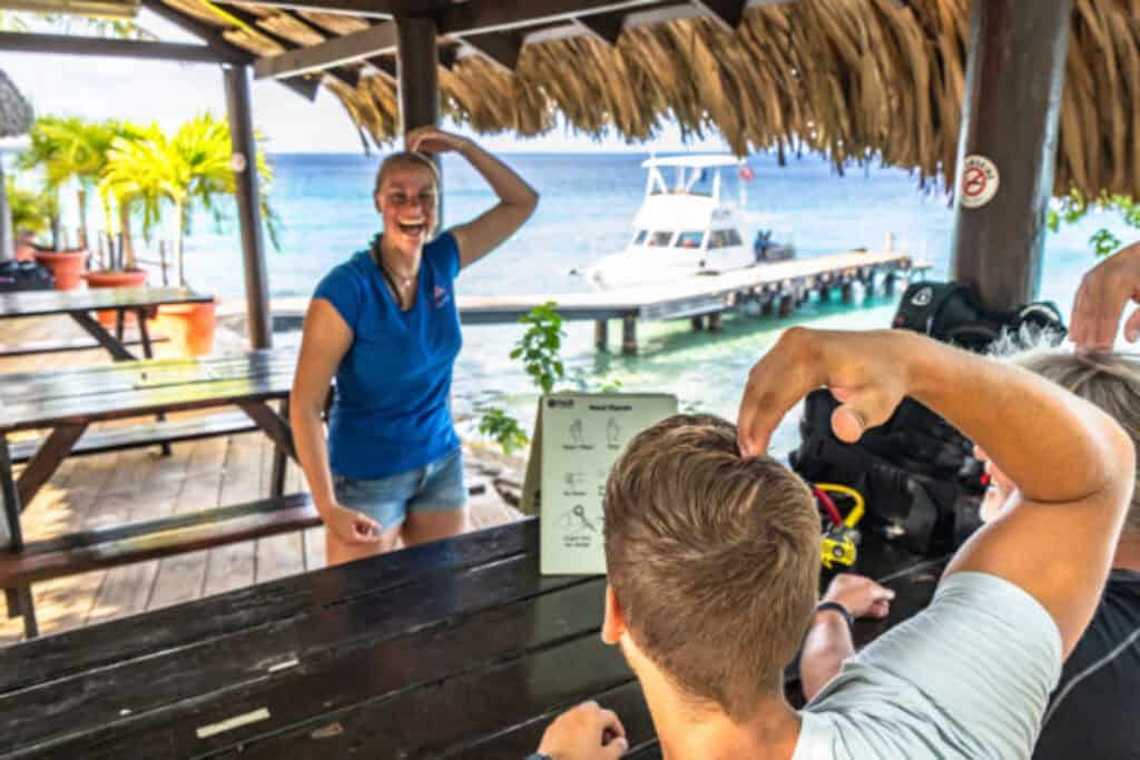Verfris je duikvaardigheden met een opfriscursus op Curaçao