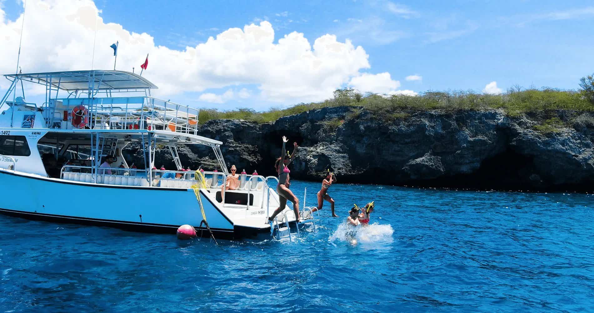 Sleepbootwrak en privéboottocht Spaanse wateren op Curaçao