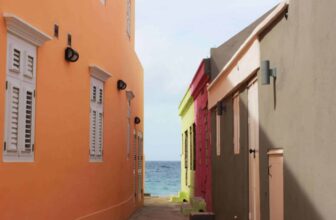 Sand and Stilettos Tours Curacao
