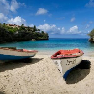Discover the Charm of Oceanfront Scuba Lodge in Curaçao