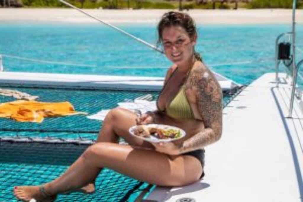 The Ultimate Day Trip to Klein Curaçao: A Paradise Getaway