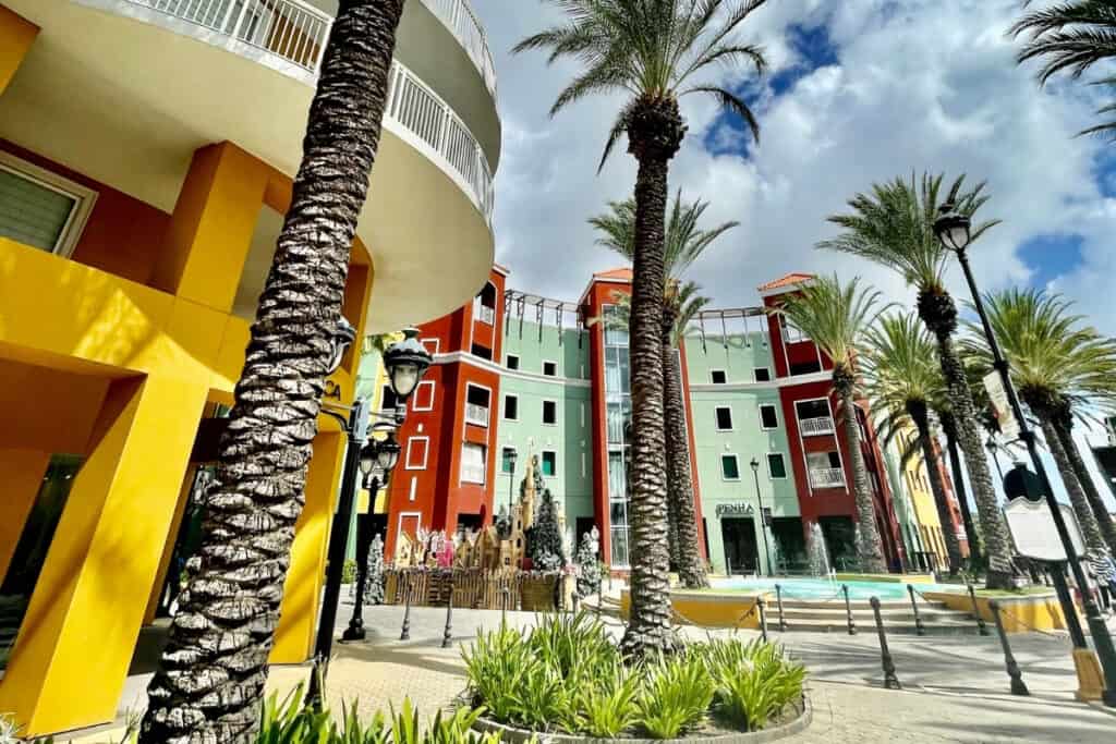 What is Curaçao's main source of income