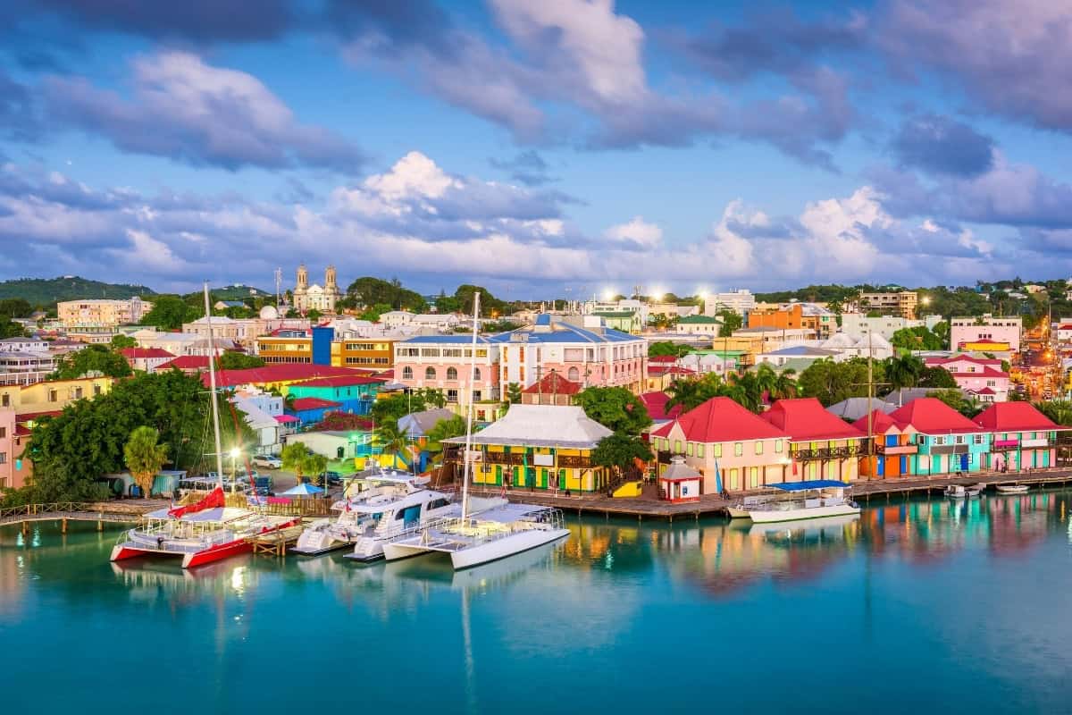 antigua vs curacao