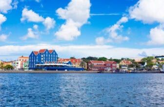 curacao bon bini
