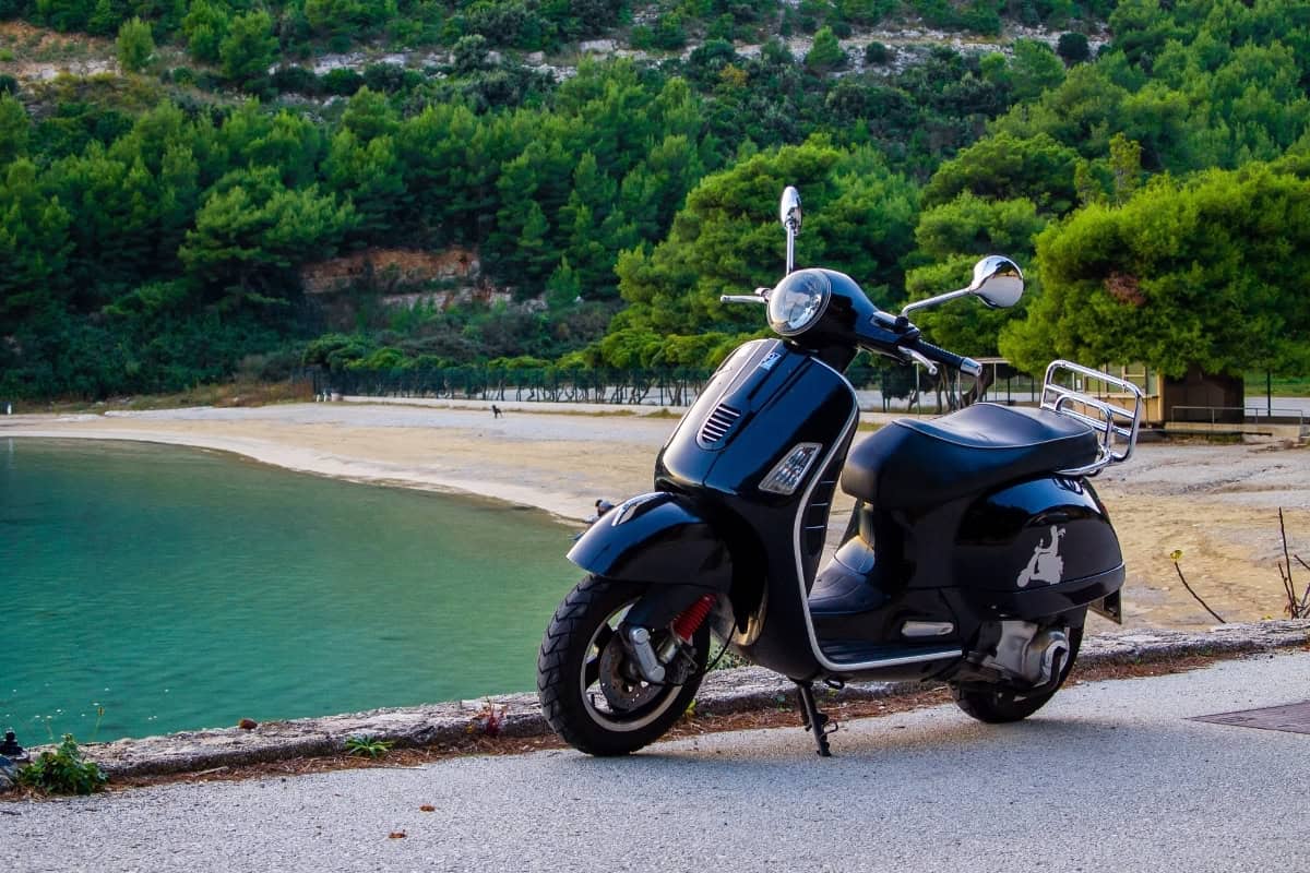 Rent a Scooter Curacao