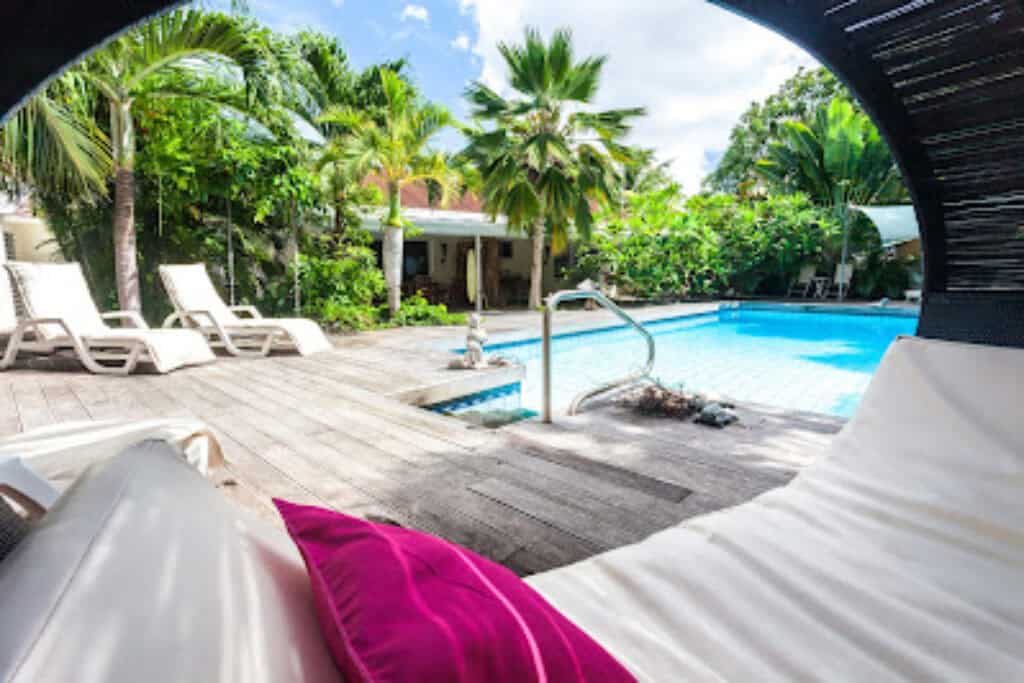 Frangipani Apartments Curacao