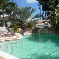 Mirador Apartments