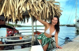 Tiki Boat Rentals