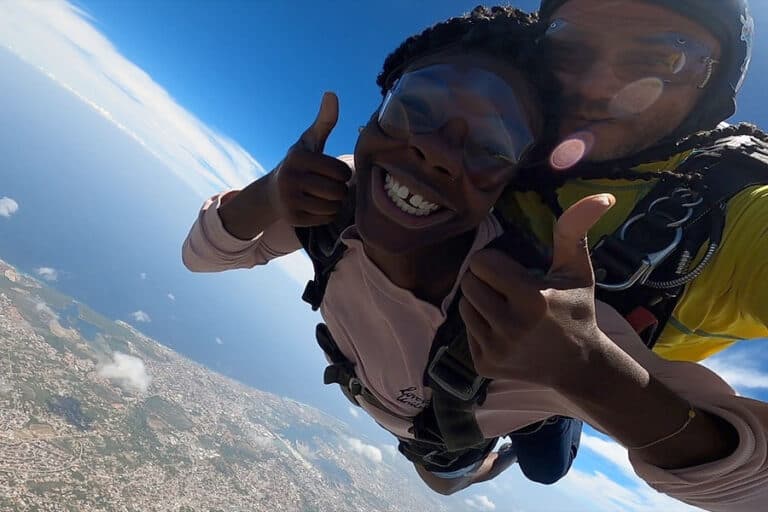 Skydive Curacao