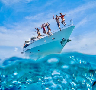 Explore the Hidden Gem: Klein Curaçao with Jan Thiel Diving