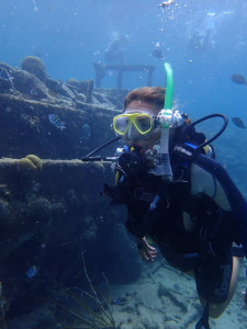 Guided House Reef Dive at Tugboat Beach, Curaçao