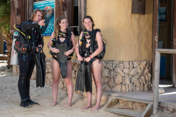 Experience the PADI Scuba Diver Course at Blue Bay Dive & Watersports